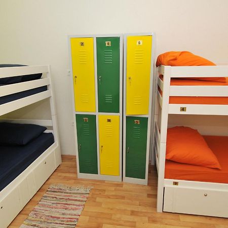 Oasis Hostel Split Exteriör bild