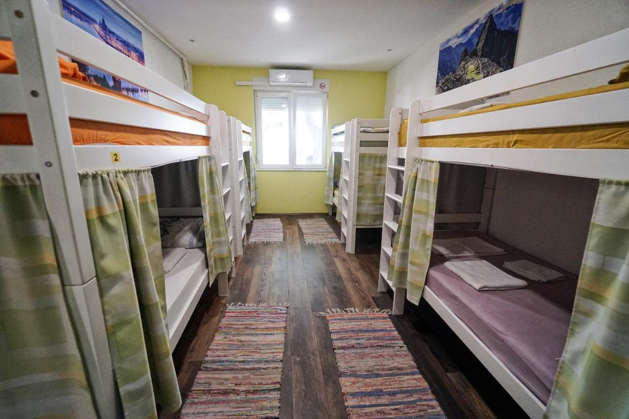 Oasis Hostel Split Exteriör bild